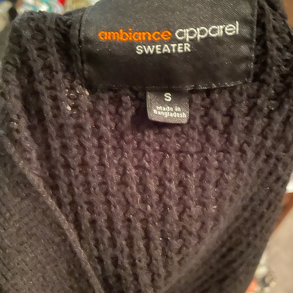 Cardigan - Picture 3 of 3